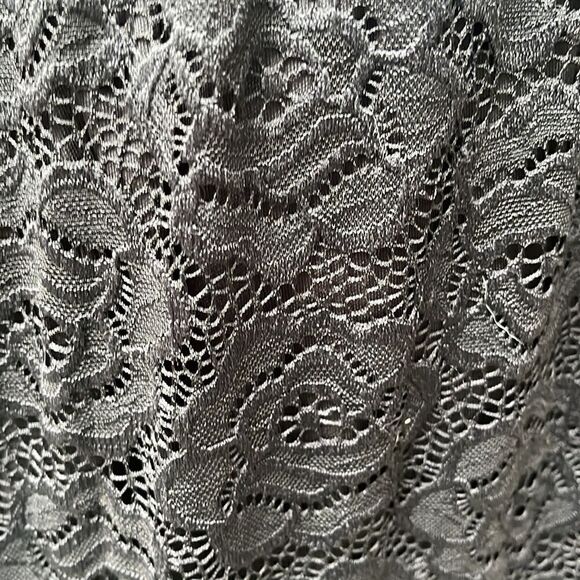 LULAROE LOLA BLACK FLOUNCY LACE MIDI SKIRT NEW WITH TAG XS - Picture 5 of 6